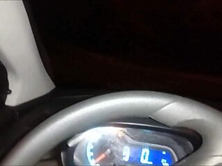 Exibindo's wife experiences her first dogging without a condom in Sem Camisinha video