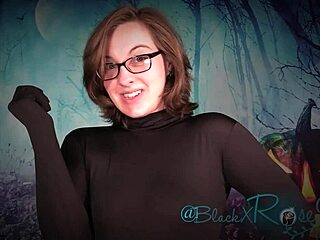 Blackxrose92's erotic Halloween role play