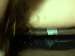 Amante's dominant performance in BDSM scene