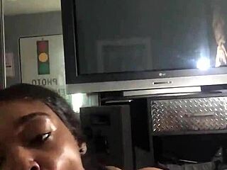 Watch Black Women Give Major Head!