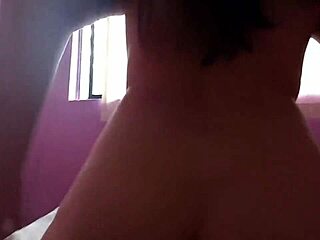 Amateur couple enjoys some hot action