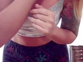 adorable girl on periscope webcam chat