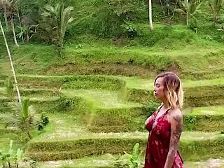 Welcome back to the second installment of my steamy adventure in Bali!
