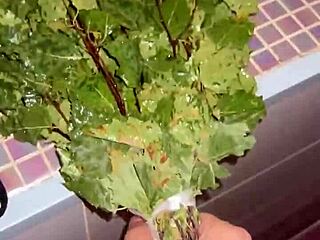 i love getting a pov blowjob in the hotel bath, feeling every suck and lick on my cock