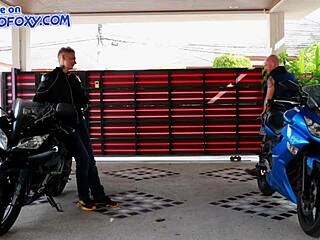 CREAMPIE Biker Girl's Wet Pussy in Public Garage