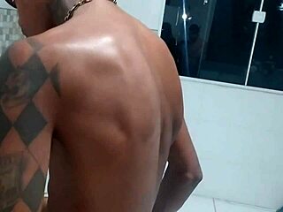 my fetish ate the brunette with head in fridge