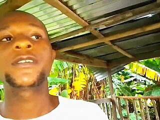 Motivating aspiring porn stars with bodybuilding tips