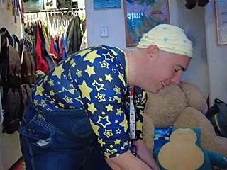 Little space tour in soggyprince's hospital room