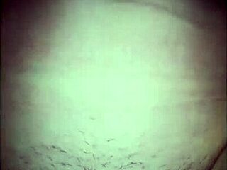 Tinder 约会 teen 性欲狂骑鸡巴到喷水高潮爆炸