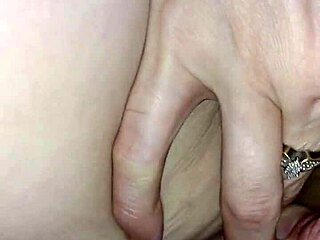 MY GF WITH A BIG DILDO