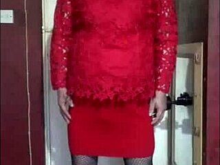 Crossdressing amateur shares intimate masturbation moments