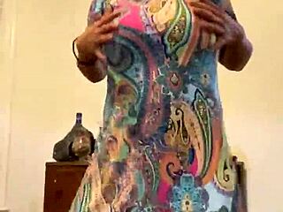 anna maria in her new sundress. mature latina looks stunning.