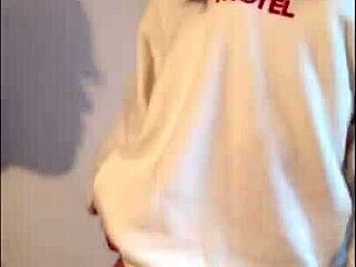 Yua-chan 20 cabaret girl blowjob