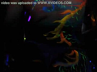 Hey, Check Out Queen Glow Dancing at LK Metro!