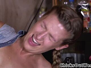 Amateur Australian Tastes Her Own Hairy Delights