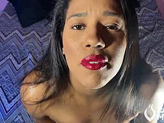 Faca sexo virtual com a latina mais rabuda de todos os tempos venha em pov e goze na minha boquinha