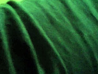 boogie makes white girl tap out fast in the match