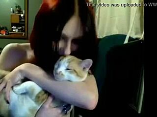 miss liz vicious cam show big pink dildo masturbation