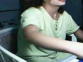 Webcam Girl Free Amateur Porn Video