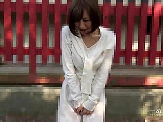 hey cutie, ready for a steamy hot spring trip with me?