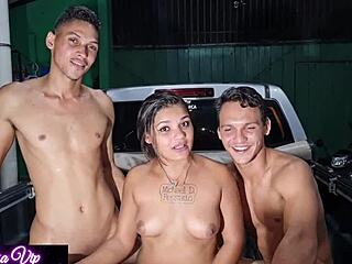 Is Tigresa VIP ready for double anal penetration with Destroyer?