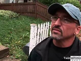 sexy twinks suck and fuck hard