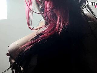 Brazilian Fitness Girl Shows Silicone Tits in Cowgirl