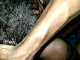 i sucked that huge cock on the street late at night