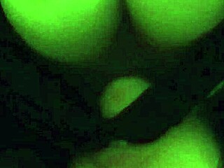 Brunette beauty Betty redds enjoys nipple play