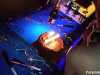 fucking two strippers at club, austin kincaid joins threeway