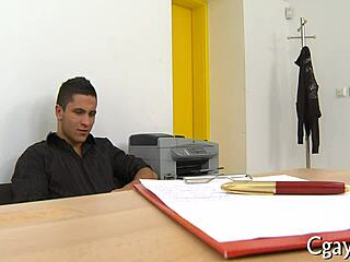 Sexy Gay Men Porn Scenes