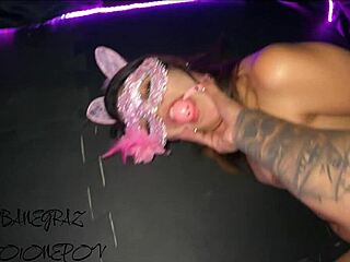 Hotwife Liberada Para Foder Enquanto O Marido Grava Real Hotwife Released To Fuck While Her Husband Records