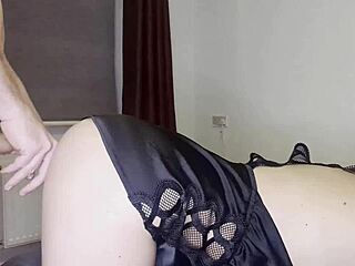 他的大屌准备后入猛操我