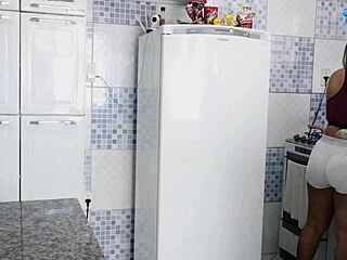 Caught hot Latina maid frying eggs and slammed her hard