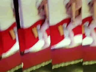 Damn! I licked my hermanastra's vagina and recorded her real amateur action!