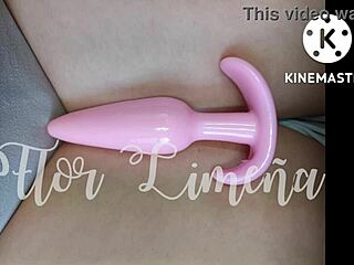 Jugando Sola En El Trabajo