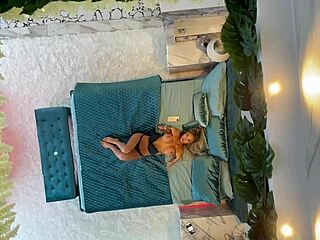 Monika fox posing naked on the bed