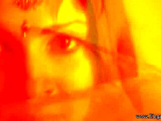 Classic Indian Beauty Strips with Erotic Teasing Moves