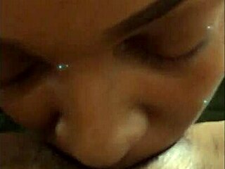 Hot Caribbean woman gets a blow job from a lesbian partner