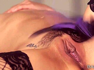 babes ryan ryans and shyla jennings explore sensual trust