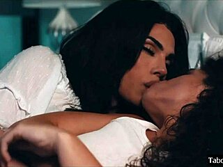 Pretty shemale seduces female partner