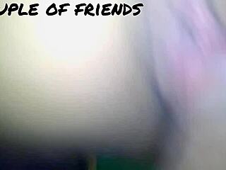 为什么不现在就来舔我这热辣小穴