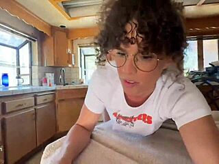Stepmother's first time with a cock in her mouth