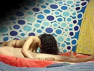 偷拍真实哥伦比亚护士亚历克西亚