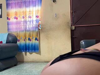 I satisfy my stepmother's desires with big pussy lover