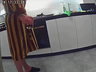 Amateur video of wife cheating with best friend in the kitchen