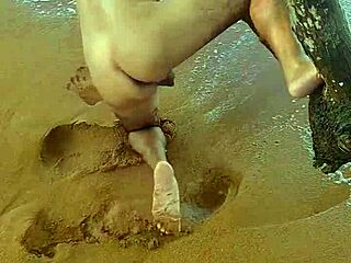 Outdoor adventure with hot shemale Ladysilva in public show