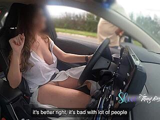 停下来买水果让卖家摸我逼