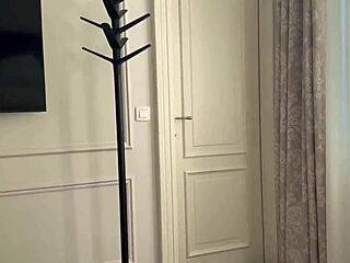 梦想过操邻座飞机陌生人吗？