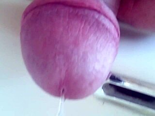 pissing in the sink with closeup view!